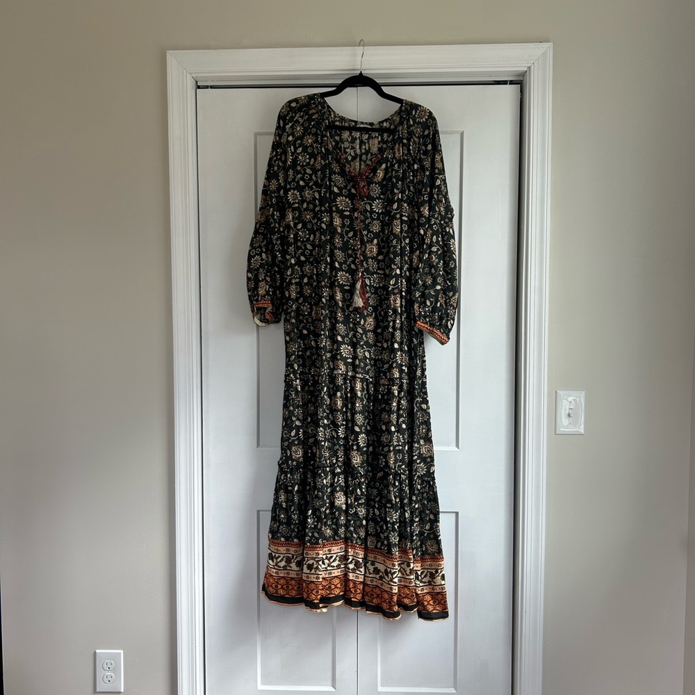 Natural Life Boho Floral Maxi Dress in Black and Rust